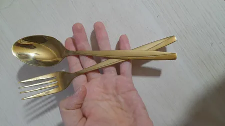 سرویس قاشق و چنگال 12 پارچه مدل یونیک