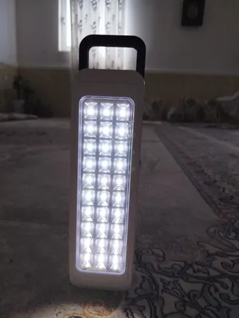 چراغ اضطراری ویداسی شارژی مدل WD-823A