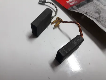 ذغال سنگ فرز مدل 1331 مجموعه دو عددی