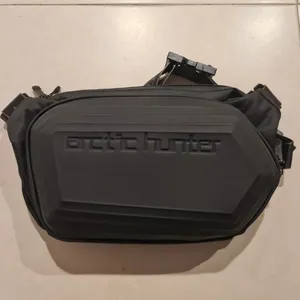 تجریه خرید کیف کراس بادی آرتیک هانتر مدل Y00013