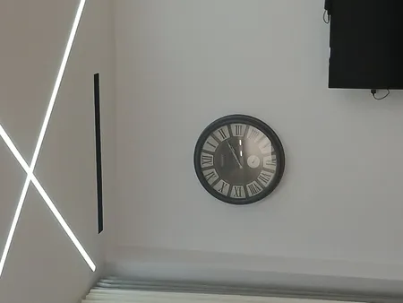 ساعت دیواری گارنت کد 5263