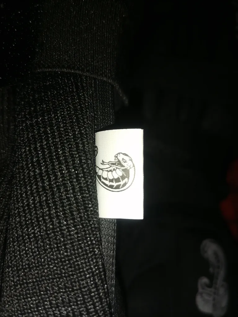 محافظ ساق و روی پا مدل V300 بسته 2 عددی