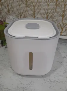 تجریه خرید سطل برنج مدل مکعبی کد 1369n2180 ظرفیت 10 کیلوگرم