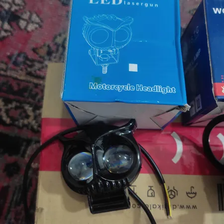 پروژکتور دو کنتاکت خودرو کد eko 60 مدل جغدی فلزی