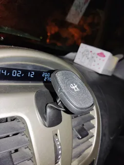 پایه نگهدارنده گوشی موبایل هارمن مدل UNIVERSAL MAGNETIC HR-6