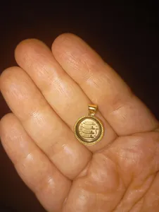 تجریه خرید آویز گردنبند طلا 18 عیار زنانه زرالتون مدل وان یکاد دایره ای