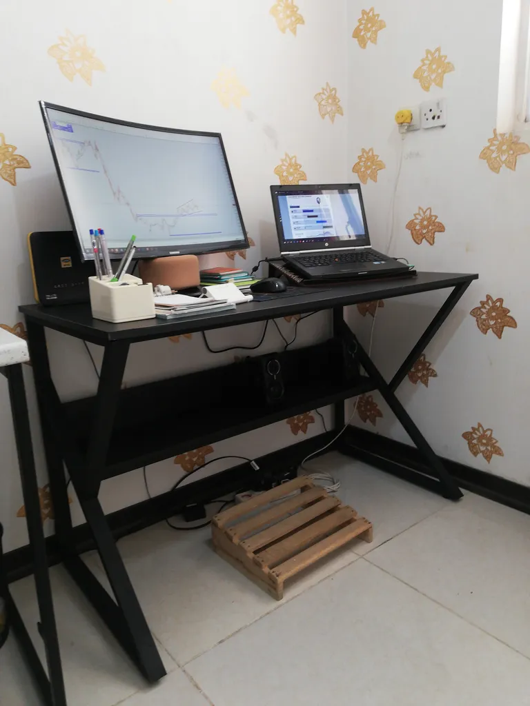 میز کامپیوتر کد 20595