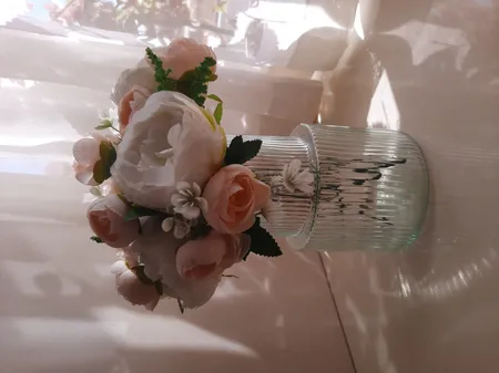 گلدان شیشه ای مدل دکوری کد 01