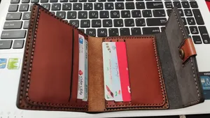 تجریه خرید کیف پول چرم بارثاوا مدل 1509