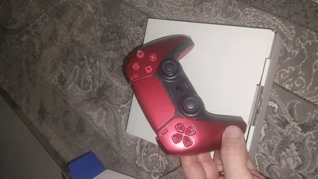 دسته بازی پلی استیشن 5 سونی مدل DUALSENSE VOLCANIC RED