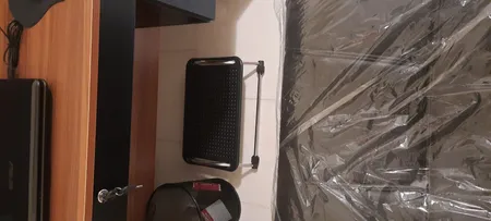 زیر پایی متحرک سنگین اداری نگین