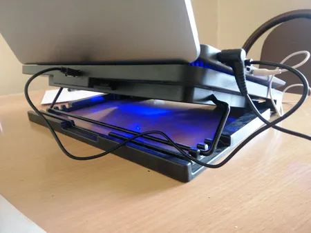 پایه خنک کننده لپ تاپ مدل N99