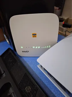 مودم 3G/4G ایرانسل مدل FDi40 E2  همراه با سيمکارت اعتباري FD