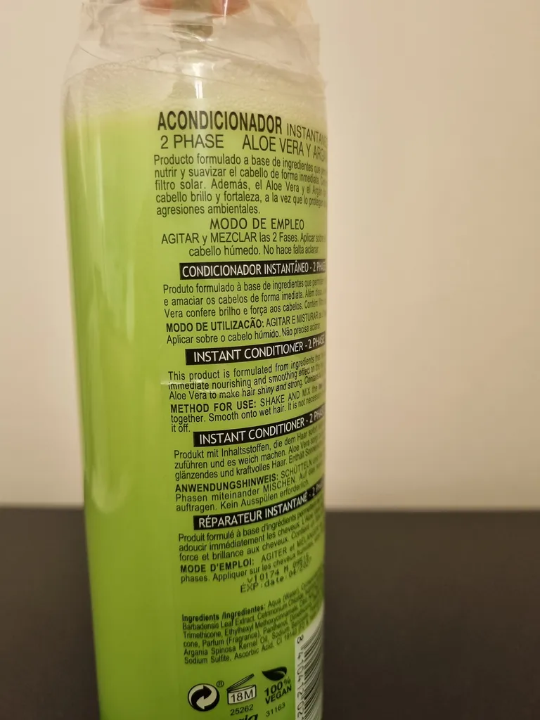 اسپری آبرسان قوی ، نرم کننده و احیا کننده مو دوفاز باباریا مدل Aloe Vera حجم 500 میلی لیتر