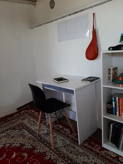 میز تحریر مدل الیت