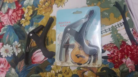 کاپو گیتار مدل 0KG