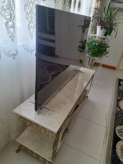 محافظ صفحه نمایش تلویزیون منحنی مدل A55 مناسب برای تلویزیون 55 اینچ