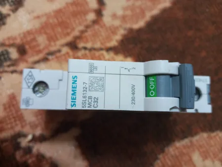 فیوز مینیاتوری 32 آمپر زیمنس مدل C32