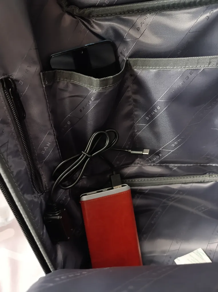 کوله پشتی لپ تاپ بنج مدل BN-7216 مناسب برای لپ تاپ تا 15.6 اینچی