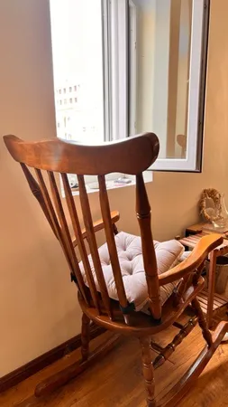 صندلی راک راشنو مدل Eagle