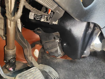 محافظ رادیاتور بخاری فنی ها مدل T5 مناسب برای پژو 207