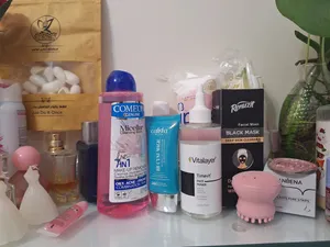 تجریه خرید آب پاک کننده آرایش صورت کامان مدل OILY SKIN حجم 400 میلی لیتر