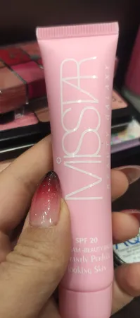 کرم پودر میستار مدل BEAUTY GALAXY شماره  MF101 حجم 40 میلی لیتر