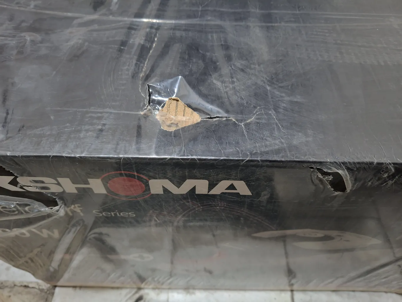 جاروبرقی 2500 وات پاکشوما مدل PVC 5125 B