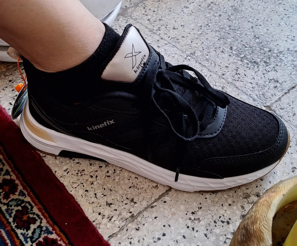 کفش پیاده روی زنانه کینتیکس مدل axion tx w