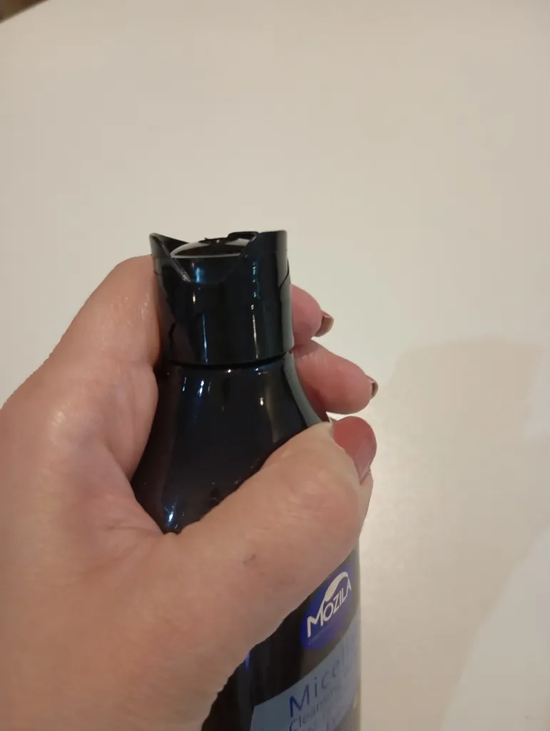 محلول پاک کننده آرایش صورت موزیلا مدل میسلار واتر حجم 300 میلی لیتر