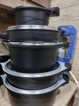 سرویس پخت ‌و پز 14 پارچه عروس مدل موج کد 02