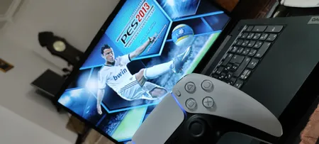 لپ تاپ 15.6 اینچی لنوو مدل V15 G4 AMN-Athlon Silver 7120U-8GB LPDDR5-256GB SSD-TN