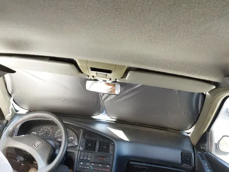 آفتابگیر خودرو مدل dan18