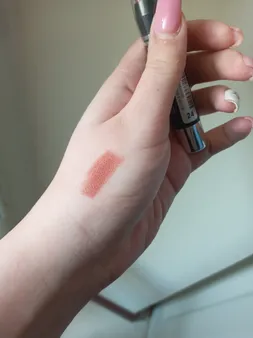 رژ لب مدادی میلوس شماره 24