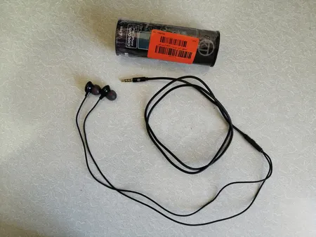 هدفون کی تی مدل WH7