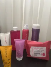 تجریه خرید کرم کنترل‌کننده چربی و آبرسان لافارر مدل 01 مناسب پوستهای چرب و مستعد آکنه حجم 75 میلی‌لیتر