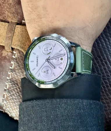 ساعت هوشمند هوآوی مدل GT 4 46mm بند سیلیکونی