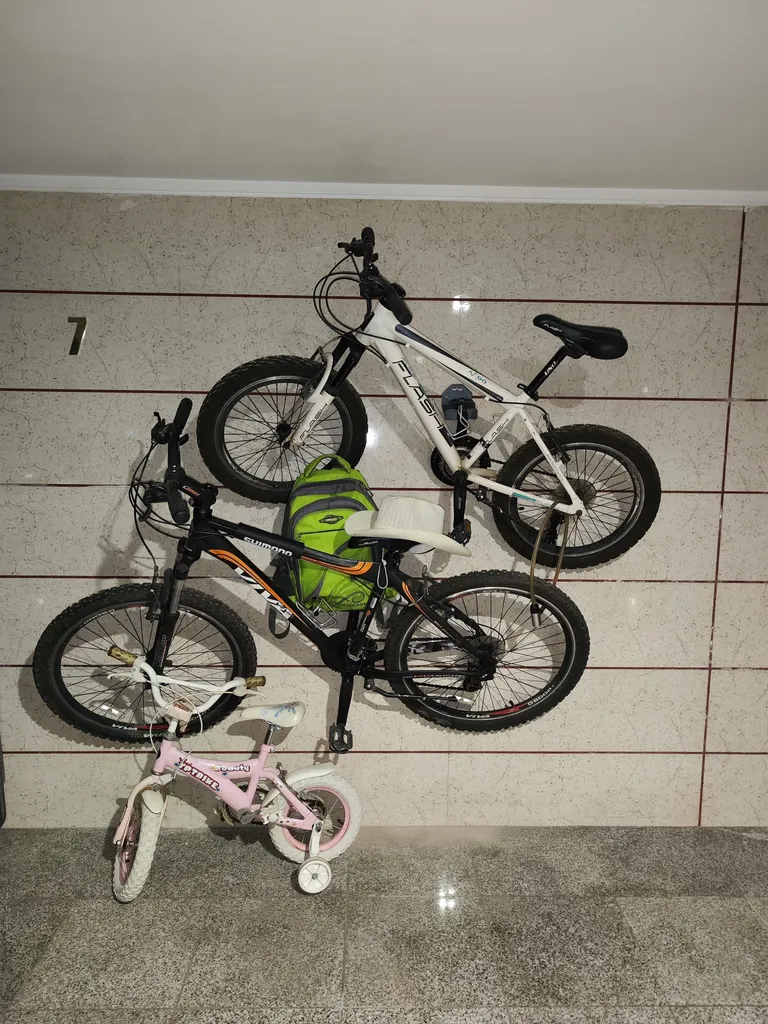 پایه نگهدارنده دیواری دوچرخه سهند مدل  M110