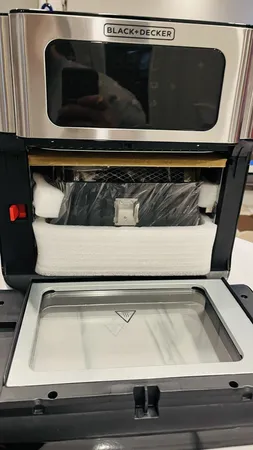 هواپز 12 لیتری بلک اند دکر مدل AOF-100-B5