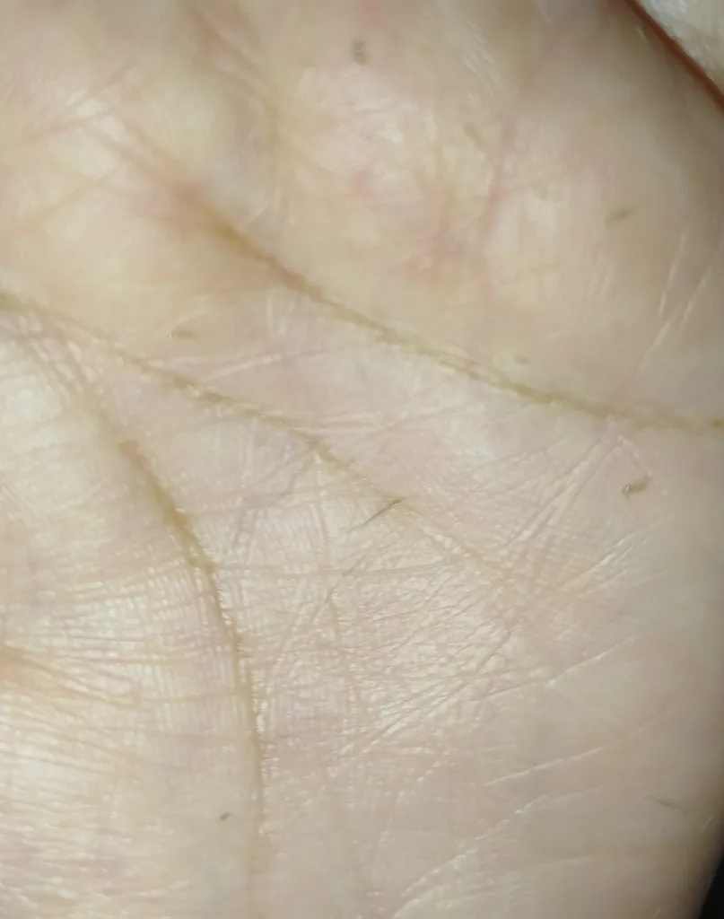 سرم رطوبت رسان پوست فور اور لیدی مدل آبرسان، حاوی هیالورونیک اسید و ویتامین B5 حجم 30 میلی لیتر