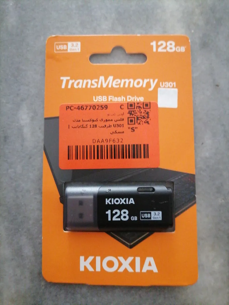 فلش مموری کیوکسیا مدل U301 ظرفیت 128 گیگابایت