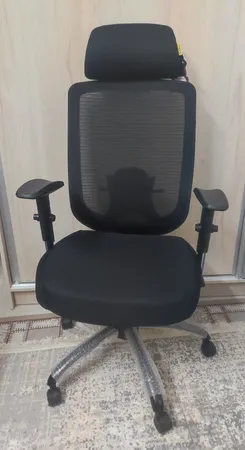 صندلی مدیریتی کادی نو مدل پشت توری VIP