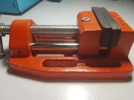 گیره زیر دریل مهر مدل C1