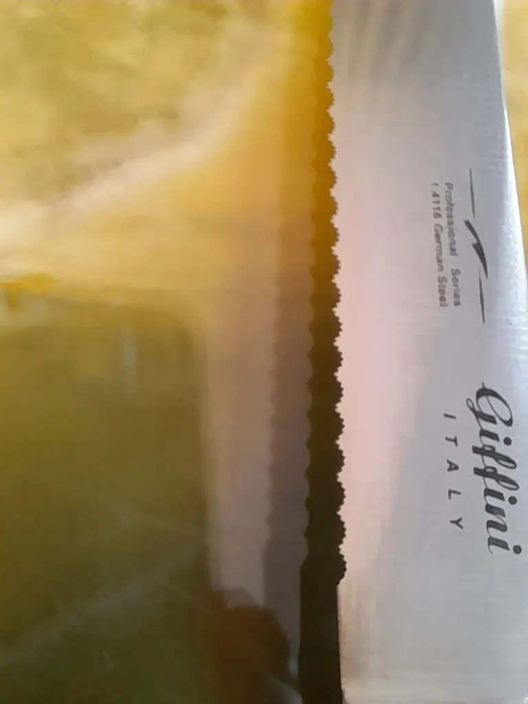 کارد سرو استیک جی فی نی کد G-R01