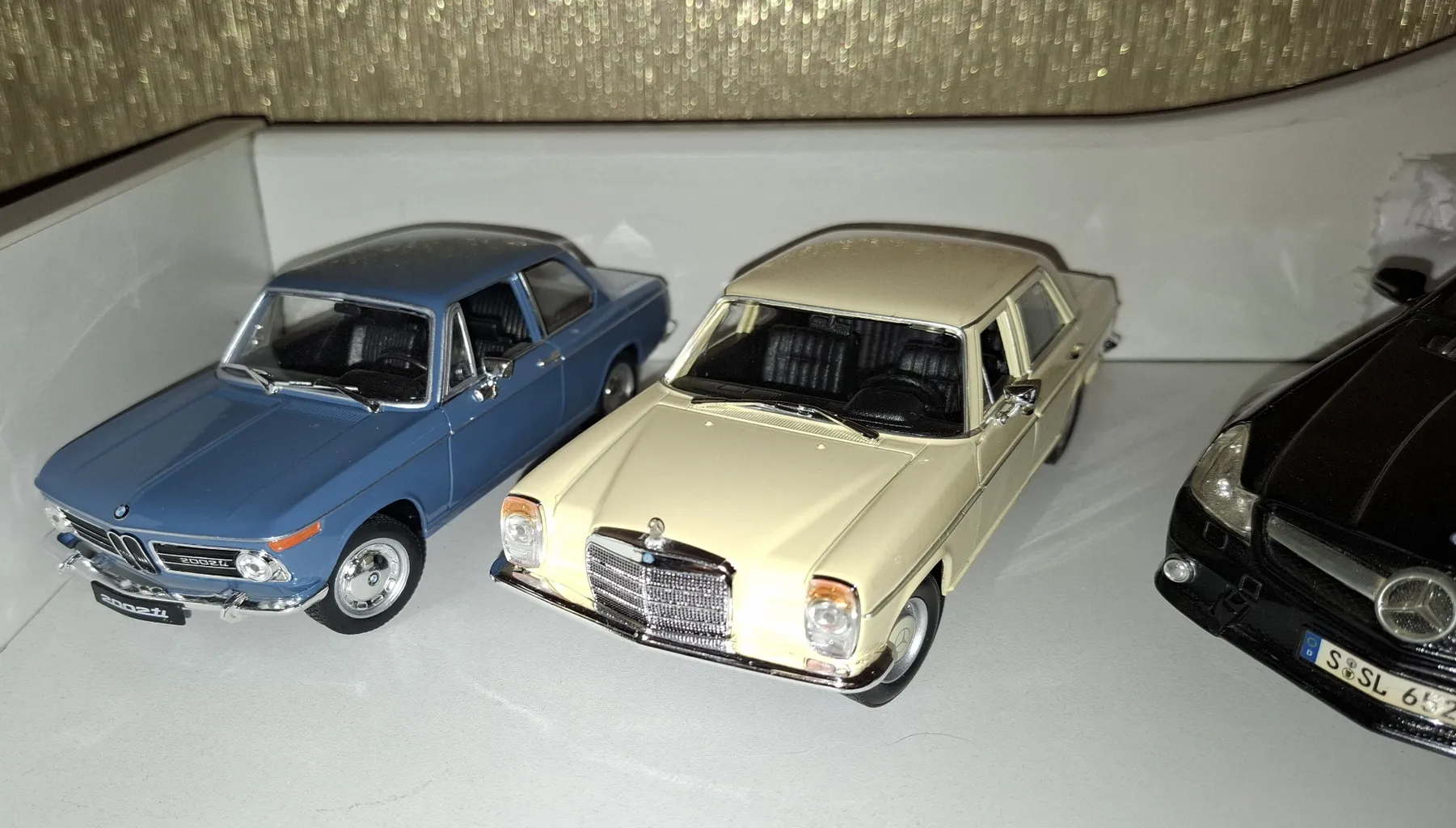 ماشین بازی ولی مدل MERCEDES BENZ 220