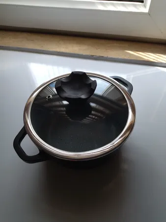 قابلمه عروس مدل کلاسیک خطی سایز 16