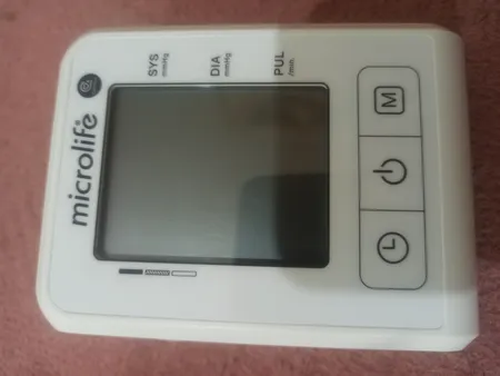فشارسنج دیجیتال میکرولایف مدل BP B1 Classic