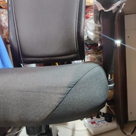 صندلی کارمندی وارنا مدل SDE162