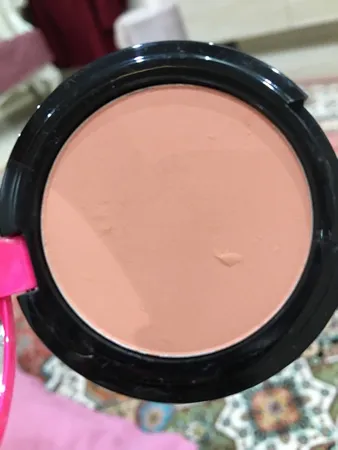 رژ گونه کالیستا مدل Color and Art شماره B02