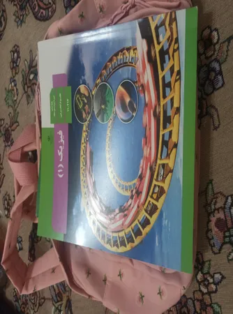 کوله پشتی دخترانه مدل گلدار